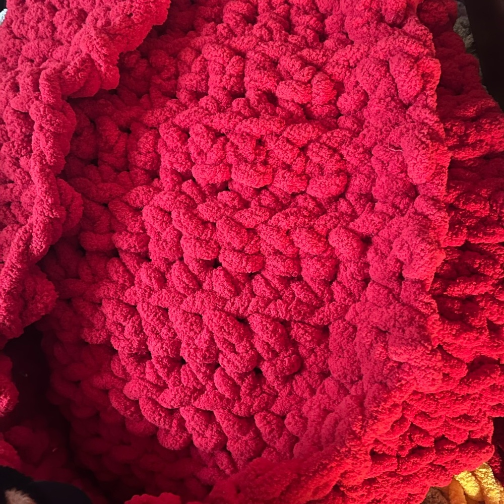 Luxurious Red Throw Blanket